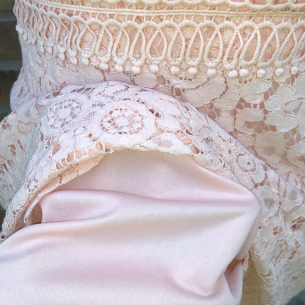 Francesca’s dress - Picture 3 of 6